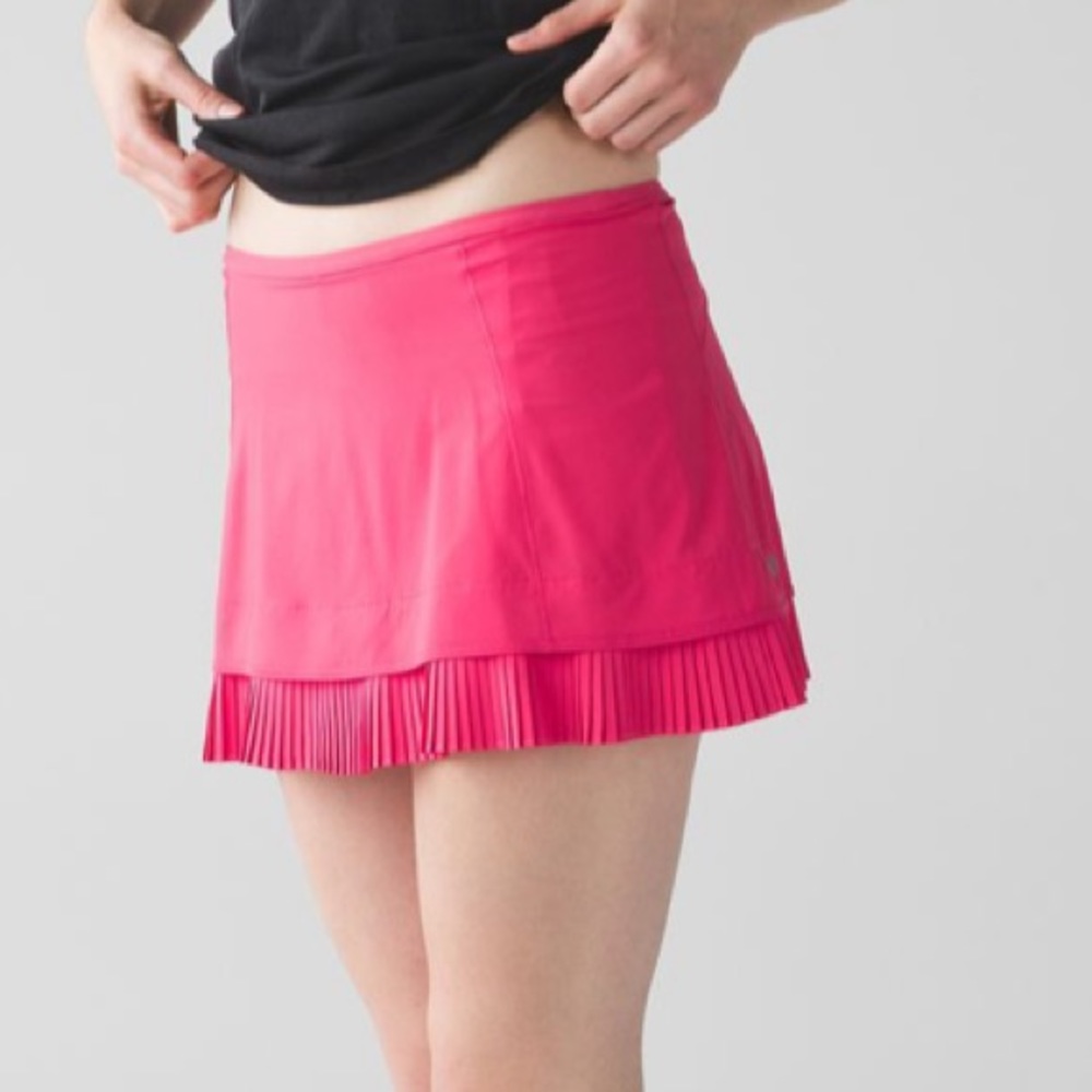 Lululemon City Sky Run By Skirt Deep Pink